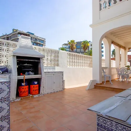 Mediterranean Retreat Spacious 2 Bedroom With Patio And Sea Views * Кальпе