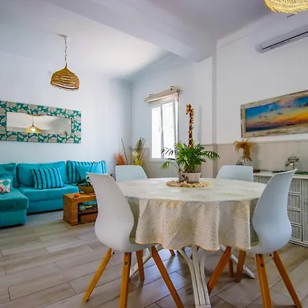 Mediterranean Retreat Spacious 2 Bedroom With Patio And Sea Views Дом отдыха Кальпе
