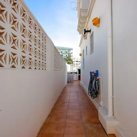 Mediterranean Retreat Spacious 2 Bedroom With Patio And Sea Views * Кальпе